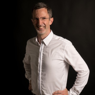 Speaker Chris Buntel